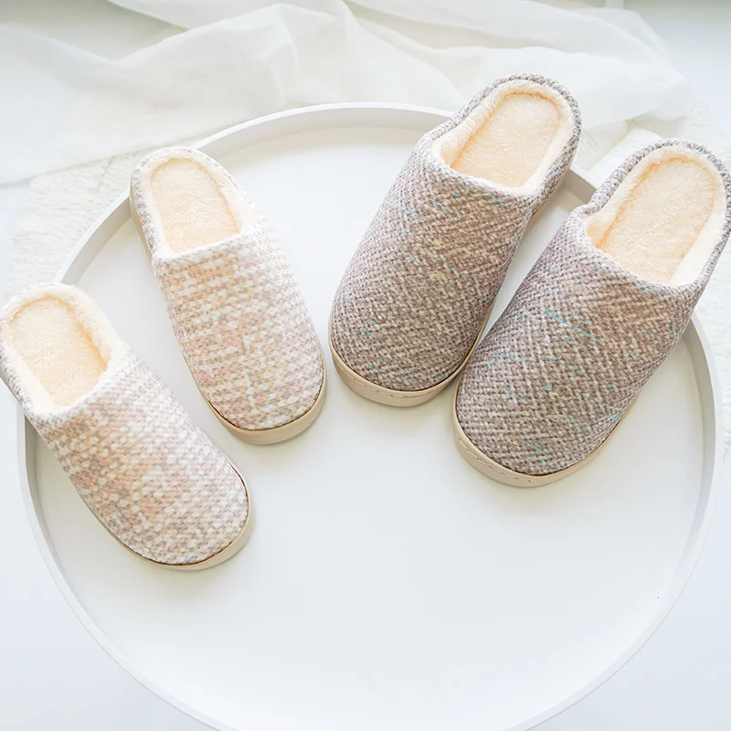 GieniG Women Home Fur Slippers Winter Warm Couple Comfortable Soft Indoor Flat Shoes Men Bedroom Slippers
GieniG Women Home Fur Slippers Winter Warm Couple Comfortable Soft Indoor Flat Shoes Men Bedroom Slippers