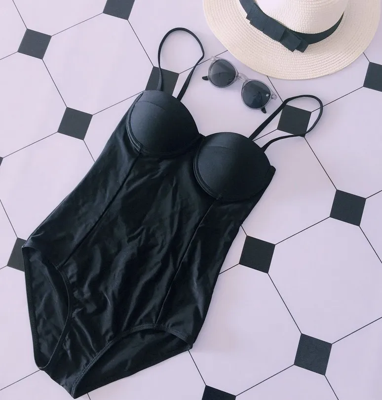 Women Backless Swimsuit Cross Bandage Adjustable Shoulder Strap Solid Black Halter Up Swimming Costume Swimwear For Ladies
Women Backless Swimsuit Cross Bandage Adjustable Shoulder Strap Solid Black Halter Up Swimming Costume Swimwear For Ladies