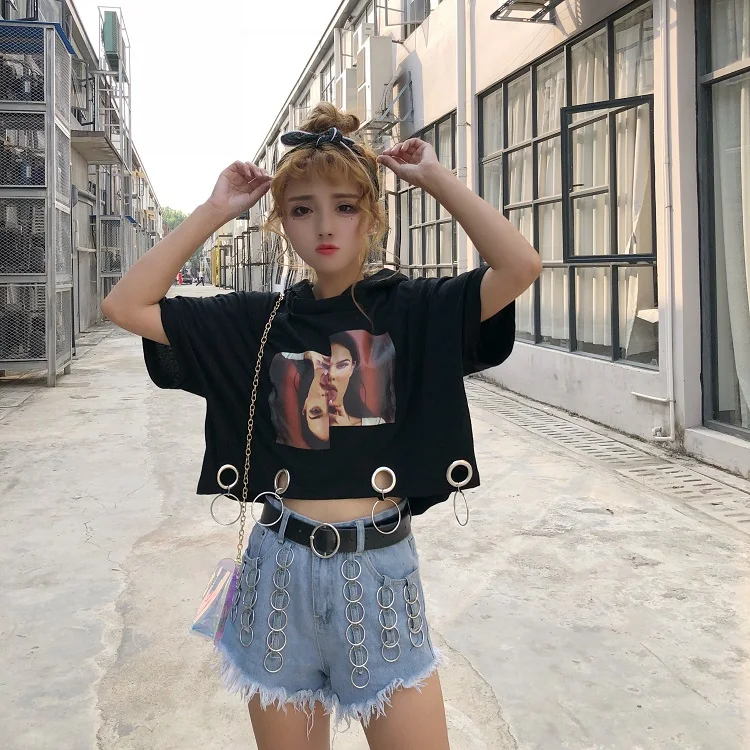 YouGeMan Summer Tee Shirts 2019 Korean Ulzzang BF Harajuku Personality Circle Ring T-shirt Women Casual Short Hooded Tshirt Top
YouGeMan Summer Tee Shirts 2019 Korean Ulzzang BF Harajuku Personality Circle Ring T-shirt Women Casual Short Hooded Tshirt Top