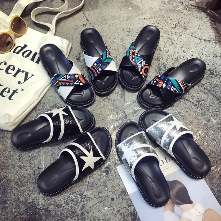 Bling Glitter Upper Sewing Star One Buckle Slippers Women Peep Toe Slip On Ladies Shoes Summer Outdoor Platform Girl Beach Shoes
Bling Glitter Upper Sewing Star One Buckle Slippers Women Peep Toe Slip On Ladies Shoes Summer Outdoor Platform Girl Beach Shoes