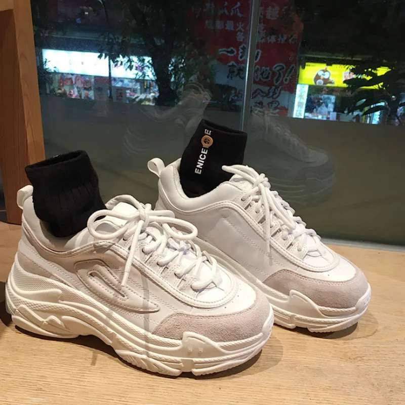 MYCORON 2018 Women Shoes Top Quality Shoes Women Fashion Brand Shoes Ladies Footwear Breathable Sneakers Sapatos Mulher
MYCORON 2018 Women Shoes Top Quality Shoes Women Fashion Brand Shoes Ladies Footwear Breathable Sneakers Sapatos Mulher