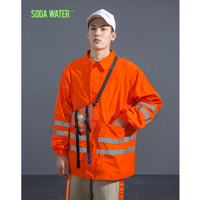 SODA WATER 2018 Autumn Hip Hop Loose Track Jacket Coat Reflctive Stripe Patchwork Windbreaker Jackets Zip Up Thin Coat 8758W
SODA WATER 2018 Autumn Hip Hop Loose Track Jacket Coat Reflctive Stripe Patchwork Windbreaker Jackets Zip Up Thin Coat 8758W