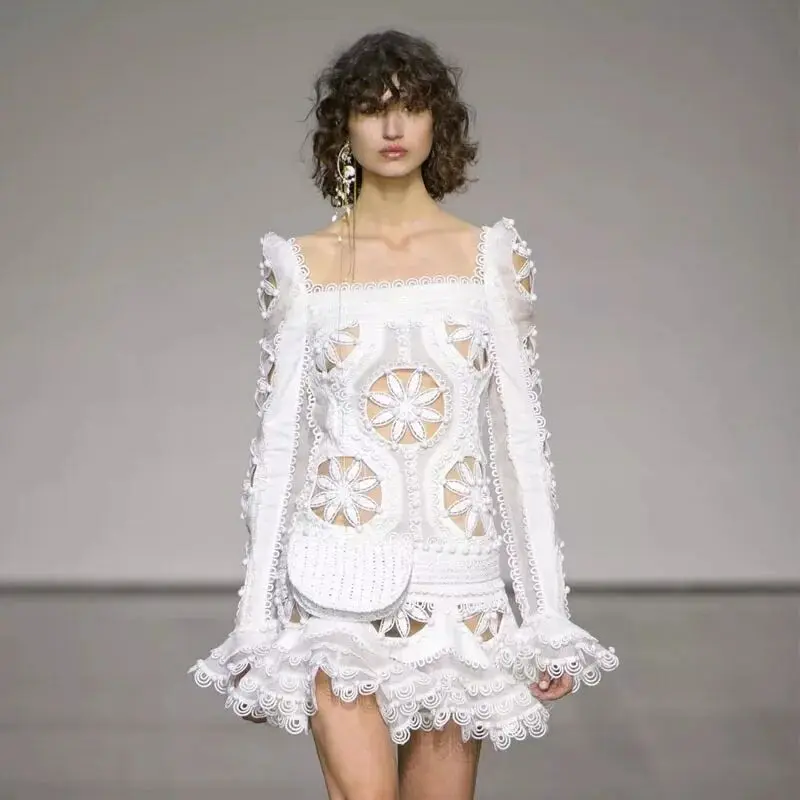 Runway Dresses 2018 Early Autumn Bohemian Boho Style Women Chic Dress Floral Print Long Sleeve Bow Tie Neck Slim Party Dress
Runway Dresses 2018 Early Autumn Bohemian Boho Style Women Chic Dress Floral Print Long Sleeve Bow Tie Neck Slim Party Dress
