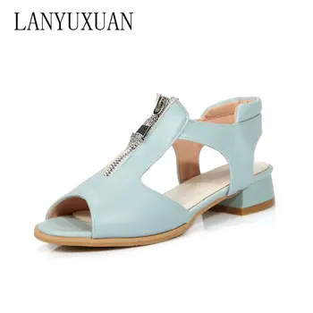 2017 Hot Sale Top 0-3cm Sapato Feminino Sandalias Mujer Big Size Sale 34-48 Sandals Women Low Heels Open Toe Summer Shoes 9398
2017 Hot Sale Top 0-3cm Sapato Feminino Sandalias Mujer Big Size Sale 34-48 Sandals Women Low Heels Open Toe Summer Shoes 9398