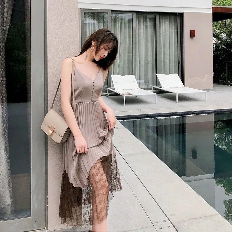 Summer women's strap lace pleated dress single-breasted stitching lace dress fashion sexy v-neck Solid color dress WA520
Summer women's strap lace pleated dress single-breasted stitching lace dress fashion sexy v-neck Solid color dress WA520