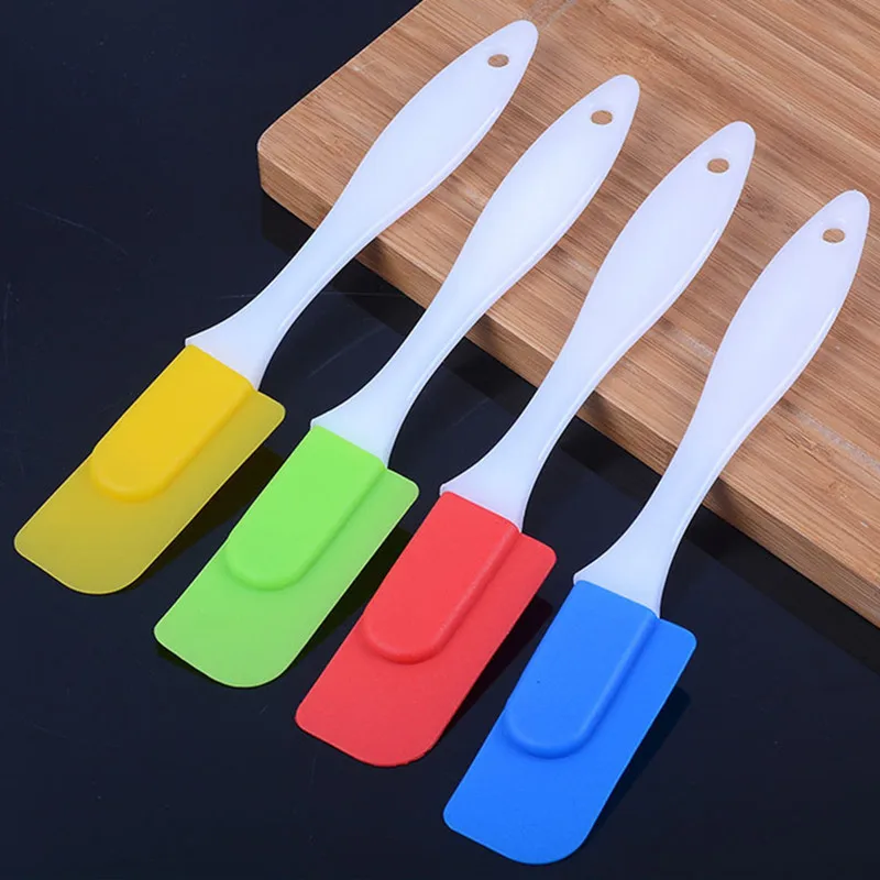 1PC Kitchen Silicone Cream Butter Cake Spatula Mixing Batter Scraper Brush Butter Mixer Cake Brushes Baking Tool Random Color
1PC Kitchen Silicone Cream Butter Cake Spatula Mixing Batter Scraper Brush Butter Mixer Cake Brushes Baking Tool Random Color