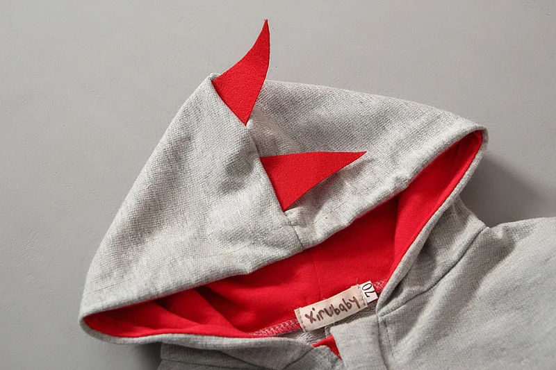 2583382180_1720209704