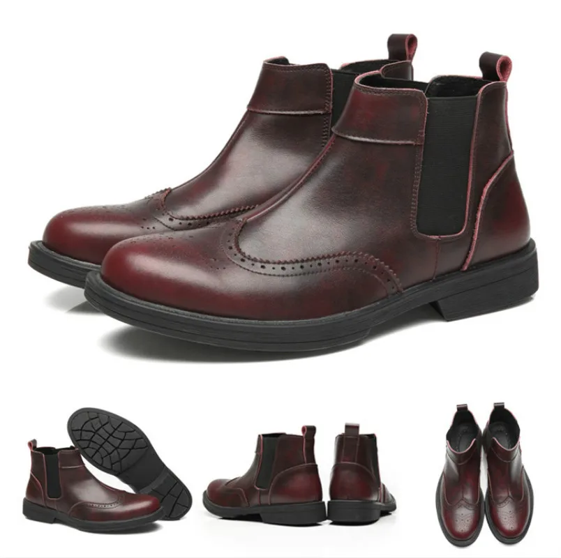 Chelsea boots men's shoes carved leather boots new England trend . Korean leather men's boots
Chelsea boots men's shoes carved leather boots new England trend . Korean leather men's boots