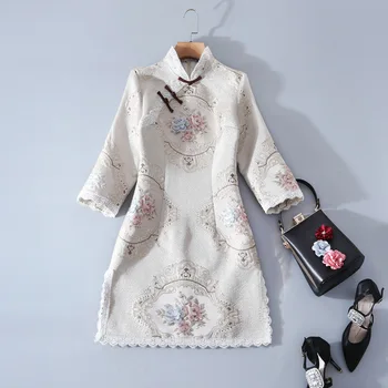 Chinese Style New 2020 Spring Women's Fashion Three Quarter Split Lace Embroidery Qipao Dress Female Elegant Best Quality Dress
Chinese Style New 2020 Spring Women's Fashion Three Quarter Split Lace Embroidery Qipao Dress Female Elegant Best Quality Dress