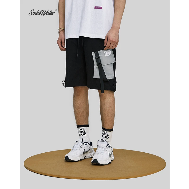SODA WATER Streetwear Japanese Shorts Men Drawstring Pocket Stitching Men Casual Cargo Shorts Summer Hip Hop Short Pants 9314S
SODA WATER Streetwear Japanese Shorts Men Drawstring Pocket Stitching Men Casual Cargo Shorts Summer Hip Hop Short Pants 9314S