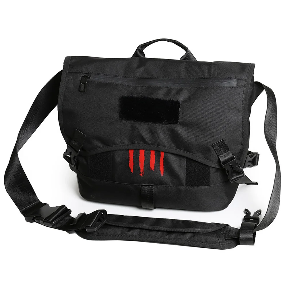 Shoulder bag Men's Tide Brand Messenger bag Street Fashion Hip hop Messenger bag Personality Cross Section Dead Fly bag
Shoulder bag Men's Tide Brand Messenger bag Street Fashion Hip hop Messenger bag Personality Cross Section Dead Fly bag