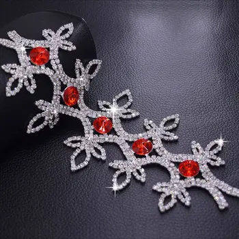 Flower Shape Sewing on Crystal Glass Rhinestone Patches Belt Red Stone Trimming Strass Bridal Wedding Dress Applique HD-655
Flower Shape Sewing on Crystal Glass Rhinestone Patches Belt Red Stone Trimming Strass Bridal Wedding Dress Applique HD-655