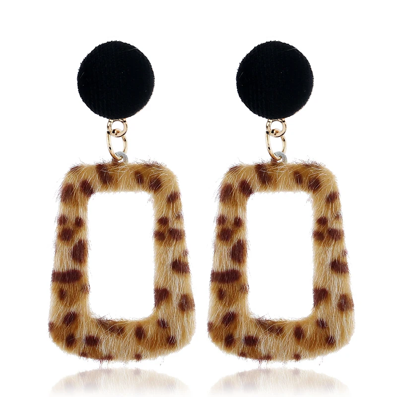 New Velvet Khaki Leopard Trapezoid Geometric Dangle Big Earrings For Women Trend Jewelry Party Girl's Gifts Oorbellen AE749
New Velvet Khaki Leopard Trapezoid Geometric Dangle Big Earrings For Women Trend Jewelry Party Girl's Gifts Oorbellen AE749