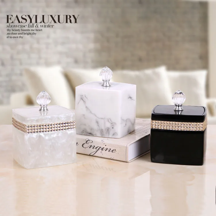 NEWYEARNEW Retro Semi-automatic Toothpick Tube Home Decoration Creative Fashion Toothpick Box Home Furnishing Ornament Gift Love
NEWYEARNEW Retro Semi-automatic Toothpick Tube Home Decoration Creative Fashion Toothpick Box Home Furnishing Ornament Gift Love