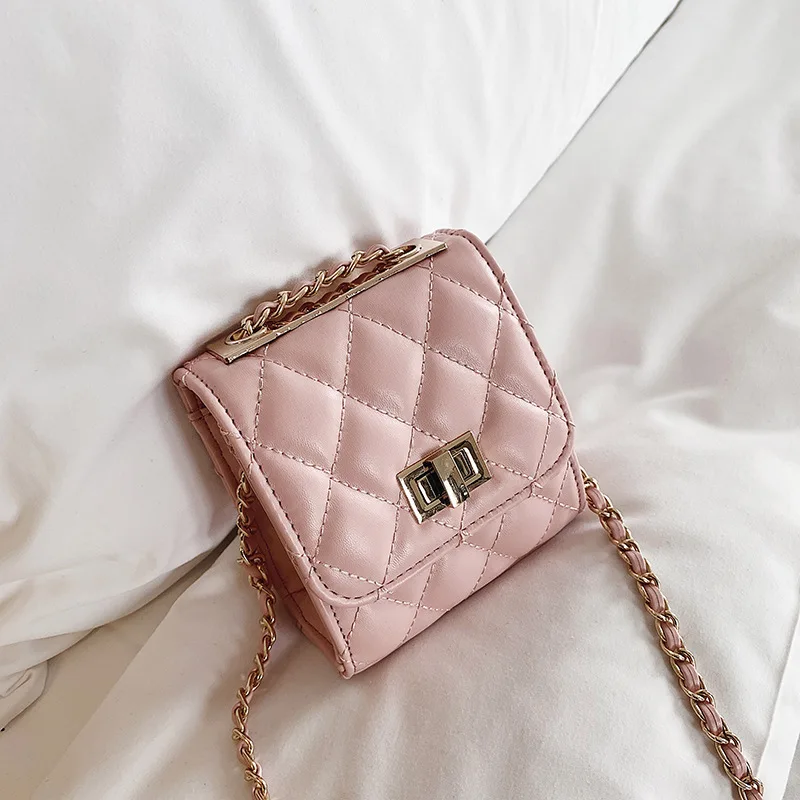 Diamond Lattice Chain Bag Woman New Pattern Restore Ancient Ways Joker Single Shoulder Satchel Box Grace Chain Package
Diamond Lattice Chain Bag Woman New Pattern Restore Ancient Ways Joker Single Shoulder Satchel Box Grace Chain Package