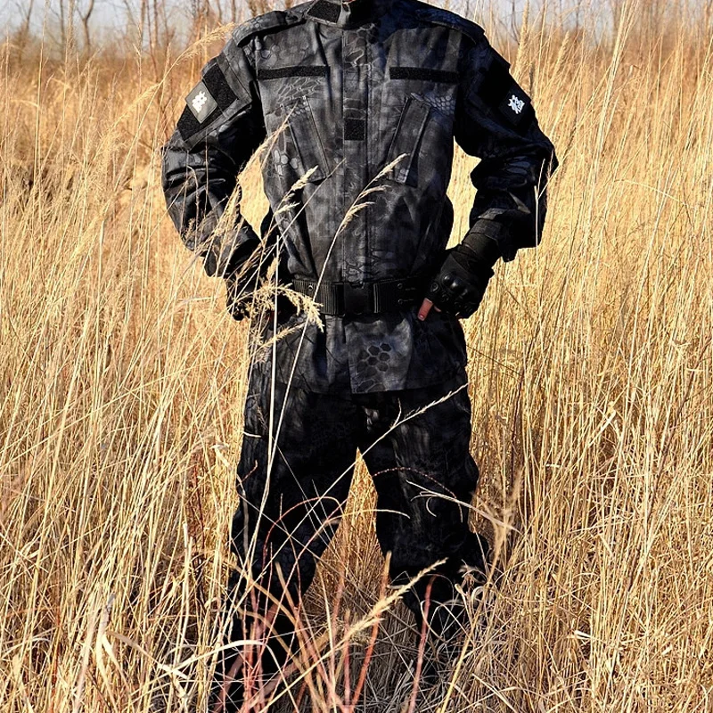 Military Hunting Tactical US Army Men Clothing Set Cargo Pants Uniform Kryptek Black Camouflage Combat Uniform Outdoor Airsoft
Military Hunting Tactical US Army Men Clothing Set Cargo Pants Uniform Kryptek Black Camouflage Combat Uniform Outdoor Airsoft