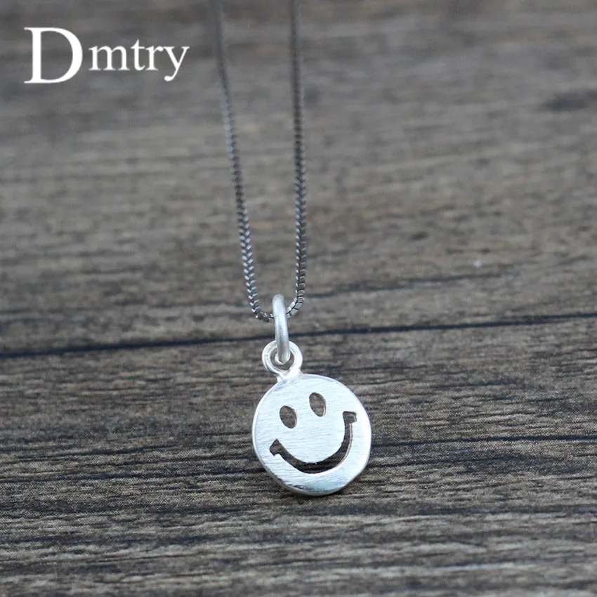 Dmtry Design Fashion Jewelry Sweet Cute Style 925 Silver Happy Face Short Choker Necklace For Girls Women Birthday Gift DN0015
Dmtry Design Fashion Jewelry Sweet Cute Style 925 Silver Happy Face Short Choker Necklace For Girls Women Birthday Gift DN0015