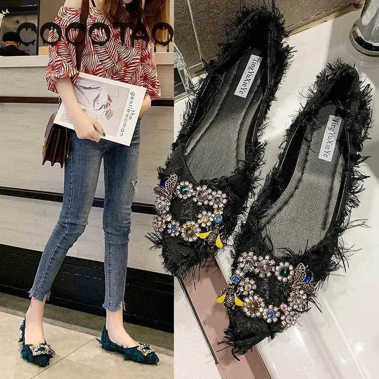 Shallow Mouth Pointed Flat Sheet Metal Buckle Shoes Female 2019 Spring Han Edition Joker Diamond Web Celebrity Maomao Doug23
Shallow Mouth Pointed Flat Sheet Metal Buckle Shoes Female 2019 Spring Han Edition Joker Diamond Web Celebrity Maomao Doug23