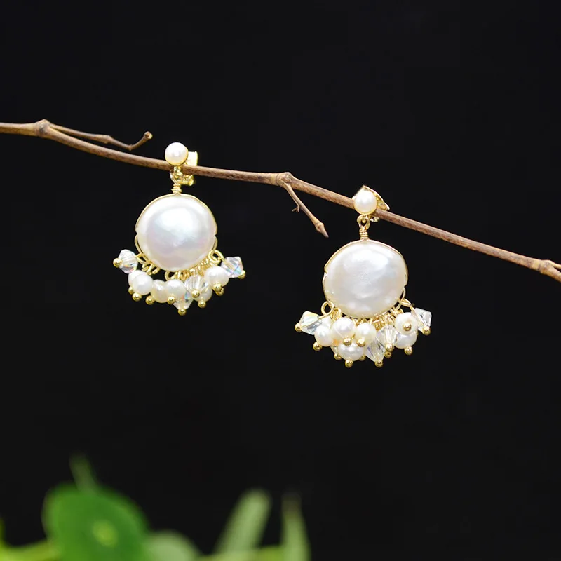 Wholesale of S925 Silver Needle Fan Button Pearl Earrings with Natural Baroque Freshwater Pearl Earrings
Wholesale of S925 Silver Needle Fan Button Pearl Earrings with Natural Baroque Freshwater Pearl Earrings