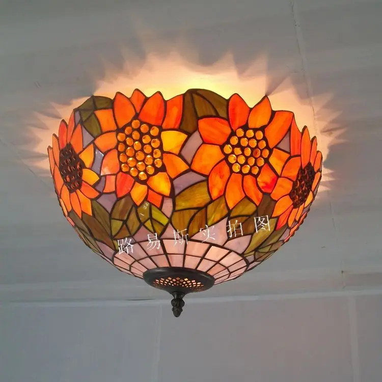 European Garden charming sunflower ceiling lamp Tiffany glazed among American living room bedroom study mashups lighting
European Garden charming sunflower ceiling lamp Tiffany glazed among American living room bedroom study mashups lighting