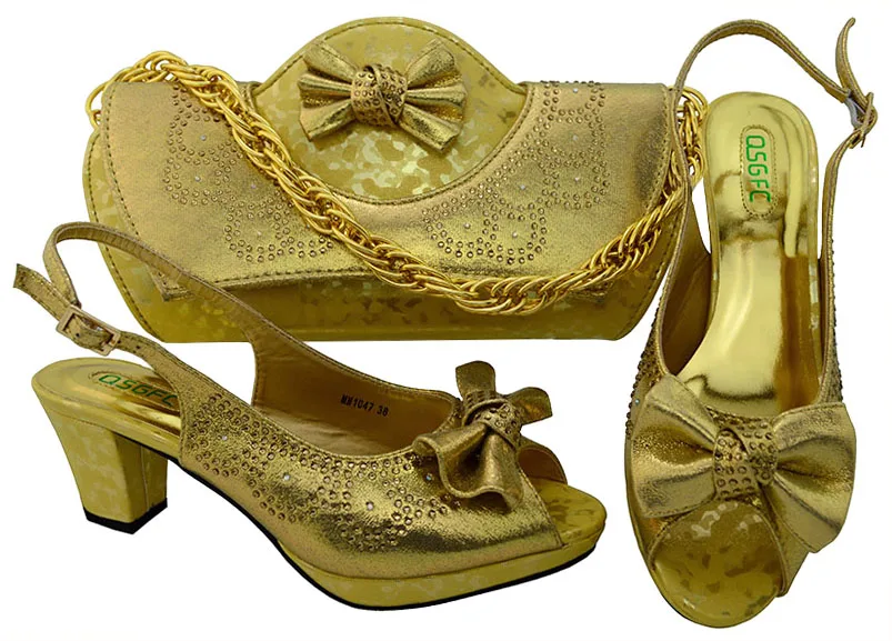 2018 Gold Color Shoes and Bag To Match Italian Women Shoe and Bag To Match for Parties Afcan Shoes and Bags Matching Set
2018 Gold Color Shoes and Bag To Match Italian Women Shoe and Bag To Match for Parties Afcan Shoes and Bags Matching Set