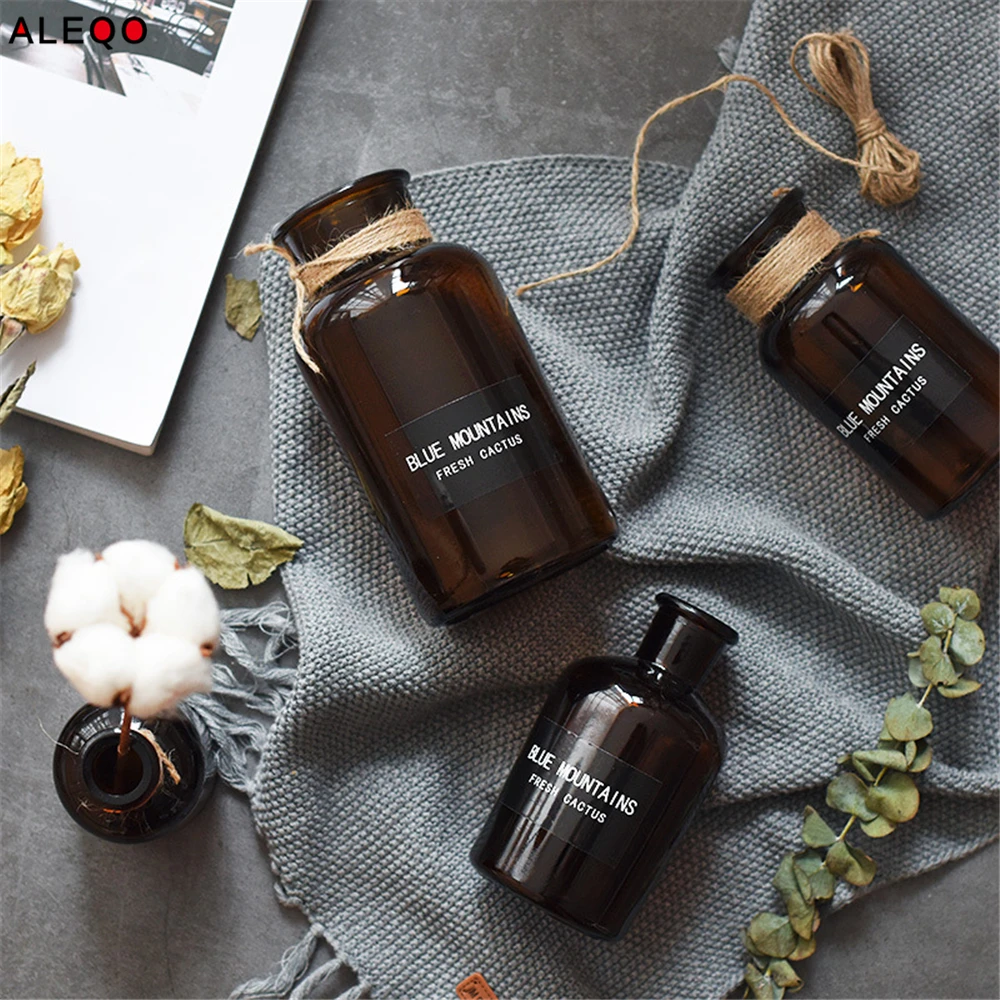 Chic Minimalist Glass Storage Jars Scandinavian Vogue Elegance Desk Storage Bottle Organizer Coffee Tea Flower Container Decor
Chic Minimalist Glass Storage Jars Scandinavian Vogue Elegance Desk Storage Bottle Organizer Coffee Tea Flower Container Decor