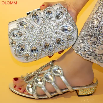 OLOMM New Silver Shoes And Bag Sets Italian Shoes With Matching Bags For Women African Shoes And Bag Set For Wedding Party.Y-13
OLOMM New Silver Shoes And Bag Sets Italian Shoes With Matching Bags For Women African Shoes And Bag Set For Wedding Party.Y-13