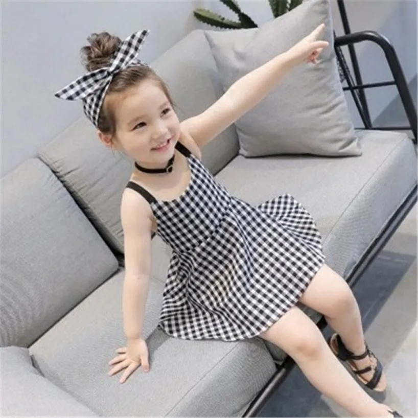 2019 New Girl's checked sleeveless of princess dress Plaid Strap Dress Kids Baby Sleeveless Dresses Outfits
2019 New Girl's checked sleeveless of princess dress Plaid Strap Dress Kids Baby Sleeveless Dresses Outfits