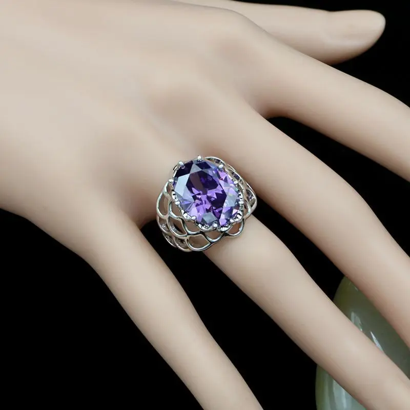 925 Sterling Silver Bride Ring Purple Cubic Zirconia For Women Wedding Decoration
925 Sterling Silver Bride Ring Purple Cubic Zirconia For Women Wedding Decoration