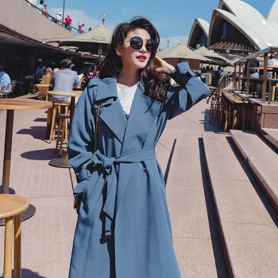 Spring Collect Waist Windbreaker Female Loose Coat Woman Blue Fog Trench Coat Temperament Overknee Long Overcoat
Spring Collect Waist Windbreaker Female Loose Coat Woman Blue Fog Trench Coat Temperament Overknee Long Overcoat