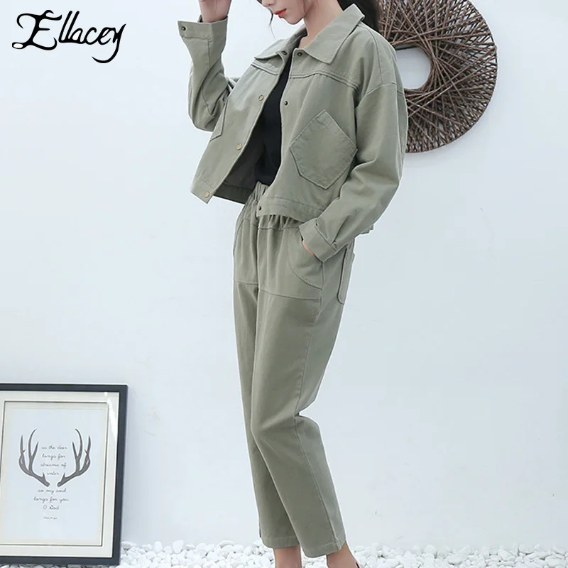 Ellacey New 2019 Army Green Two Piece Set Safari Style Women's Suit Jacket and Pants Suits Literary Casual 2 Pieces Set Vintage
Ellacey New 2019 Army Green Two Piece Set Safari Style Women's Suit Jacket and Pants Suits Literary Casual 2 Pieces Set Vintage
