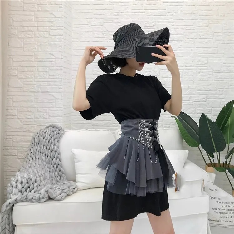 2019 Summer Cotton Casual Dress High Waist Bead Mesh Stitching Two-Piece Dress High Street Party Dress
2019 Summer Cotton Casual Dress High Waist Bead Mesh Stitching Two-Piece Dress High Street Party Dress