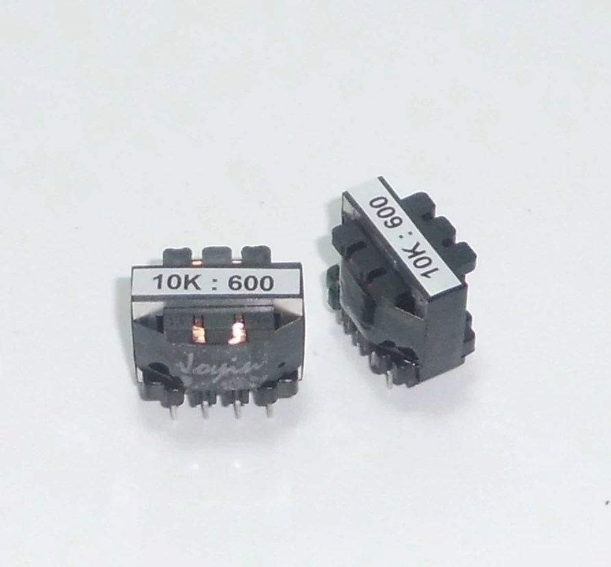 R12 impedance 10K: 600 high and low level conversion 4 times step-down permalloy audio pre-stage isolation transformer
R12 impedance 10K: 600 high and low level conversion 4 times step-down permalloy audio pre-stage isolation transformer