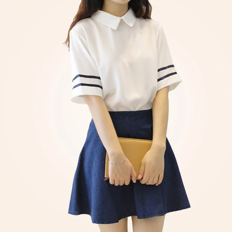 Japanese Korean School Uniform Sailor Mavy Uniform Turn-down Collar Short Sleeve Tops And Skirt British Navy Style High School
Japanese Korean School Uniform Sailor Mavy Uniform Turn-down Collar Short Sleeve Tops And Skirt British Navy Style High School
