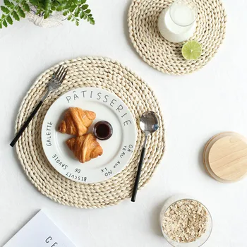 BALLE Handmade Bamboo Preparation Placemat Insulation Anti-scalding Corn Husk Table Napkin for Home Wedding Party Dinner
BALLE Handmade Bamboo Preparation Placemat Insulation Anti-scalding Corn Husk Table Napkin for Home Wedding Party Dinner