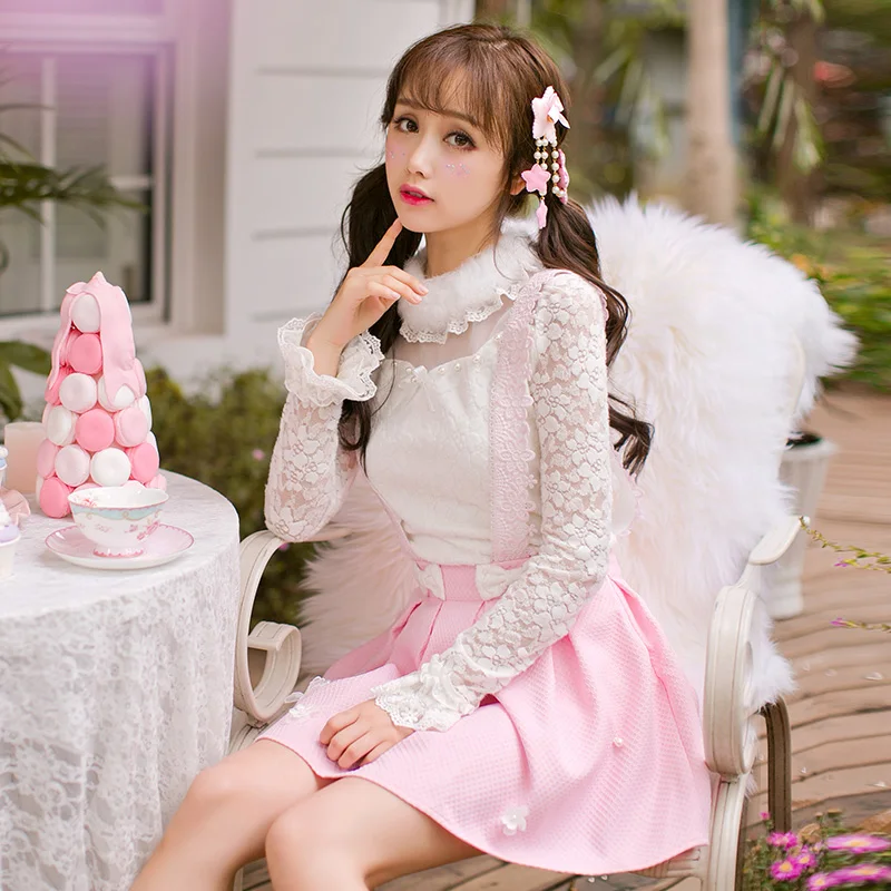 Princess sweet lolita white shirt Candy rain long sleeve blouse Lace embroidery Fur collar Nail bead bow decoration C16CD6157
Princess sweet lolita white shirt Candy rain long sleeve blouse Lace embroidery Fur collar Nail bead bow decoration C16CD6157