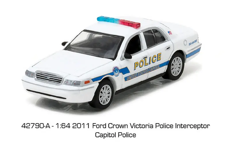 Green Light 1:64 Polic- 2011 Ford Crown Victoria boutique alloy car toys for children kids toys Model original box freeshipping
Green Light 1:64 Polic- 2011 Ford Crown Victoria boutique alloy car toys for children kids toys Model original box freeshipping