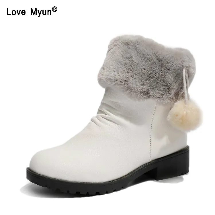 2018 Ankle Boots For Women Hairball Warm Winter Female Casual Shoes Leather Boots Bottes Femme women shoes fgb7
2018 Ankle Boots For Women Hairball Warm Winter Female Casual Shoes Leather Boots Bottes Femme women shoes fgb7