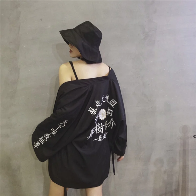 Yukata female Kimono cardigan shirt harajuku kawaii style Kimonos woman 2018 blouse obi haori Japanese streetwear TA808
Yukata female Kimono cardigan shirt harajuku kawaii style Kimonos woman 2018 blouse obi haori Japanese streetwear TA808
