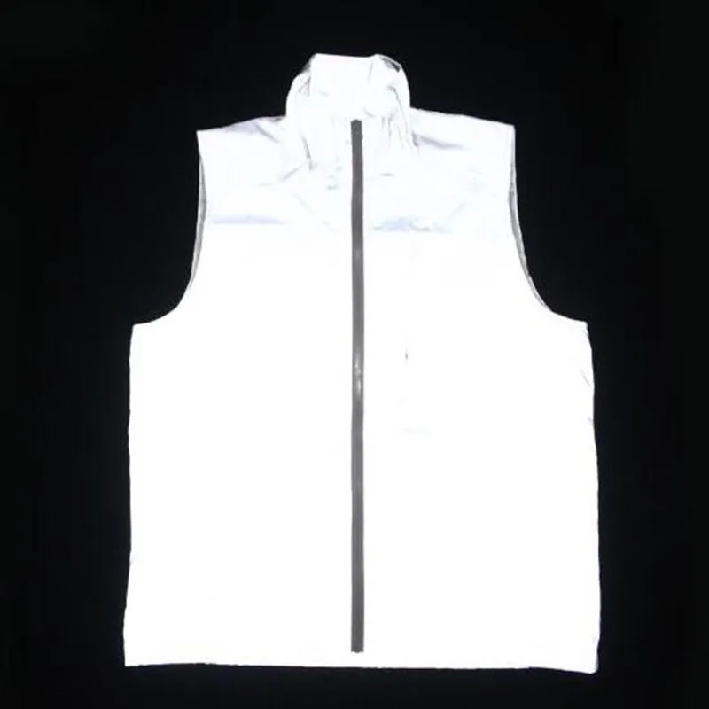 Men Tank Tops Casual Hip-Hop Windbreaker Reflective Tops Tide Brand Men And Women Lovers Coat Hooded Fluorescent Clothing
Men Tank Tops Casual Hip-Hop Windbreaker Reflective Tops Tide Brand Men And Women Lovers Coat Hooded Fluorescent Clothing