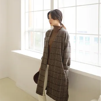 Autumn Winter New Women Cardigan Woolen Coat Fashion Long Sleeve Long Plaid Coat Simple V-neck Loose Overcoat
Autumn Winter New Women Cardigan Woolen Coat Fashion Long Sleeve Long Plaid Coat Simple V-neck Loose Overcoat