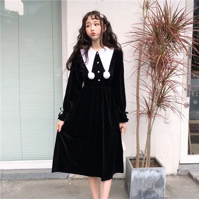 2019 Spring New Lolita Velvet Dress Women Hairball Turn-Down Collar Single-Breasted Sweet Mid Long Dresses Slim Vestidos Female
2019 Spring New Lolita Velvet Dress Women Hairball Turn-Down Collar Single-Breasted Sweet Mid Long Dresses Slim Vestidos Female