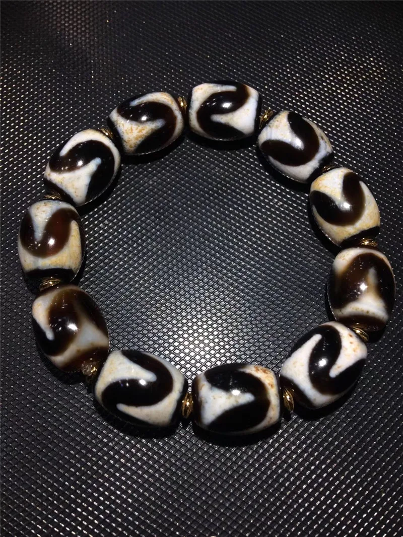 190419-2 Dzi Beads Bracelet High Quality Tiger Tooth Totem Natural Agate Dzi Ji Beads Powerful Amulet Collectible dzi Beads
190419-2 Dzi Beads Bracelet High Quality Tiger Tooth Totem Natural Agate Dzi Ji Beads Powerful Amulet Collectible dzi Beads