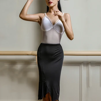 Fashion New Latin Dance Training Clothing Top For Women White Sexy Bodysuit Latin Dance Competition Dancing Clothes DQS2104
Fashion New Latin Dance Training Clothing Top For Women White Sexy Bodysuit Latin Dance Competition Dancing Clothes DQS2104
