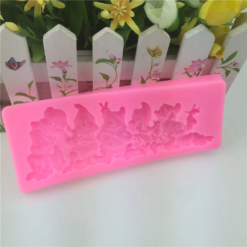 Cartoon Dwarfs Snow White 3D chocolate soap Moulds DIY fondant cake decorating tools silicone mold kitchen baking utensils
Cartoon Dwarfs Snow White 3D chocolate soap Moulds DIY fondant cake decorating tools silicone mold kitchen baking utensils