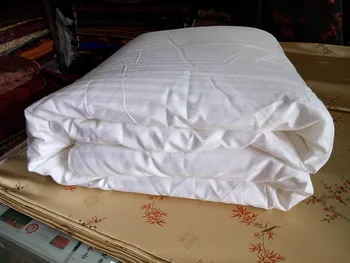 Hangzhou Specialty Traditional Handmade 100% Mulberry silk Quilt Baby silkworms Blankets Silk floss quilt bed quilt wadded quilt
Hangzhou Specialty Traditional Handmade 100% Mulberry silk Quilt Baby silkworms Blankets Silk floss quilt bed quilt wadded quilt