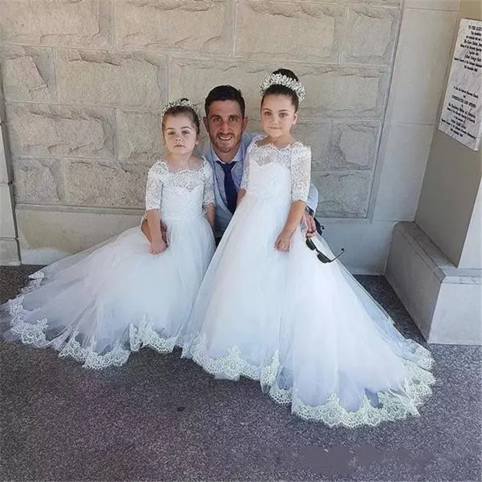 White Ivory Half Sleeves Flowers Girls Dresses for Weddings Kids First Communion Dress Pageant Dresses with Bow Custom Made
White Ivory Half Sleeves Flowers Girls Dresses for Weddings Kids First Communion Dress Pageant Dresses with Bow Custom Made