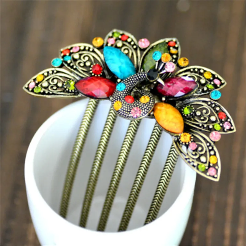 

Beautiful Peacock Hair Combs Top Hair Jewelry Gifts Gold Metal Hairpin Resin Crystal Vintage Hair Clip Wedding Hair Accessories