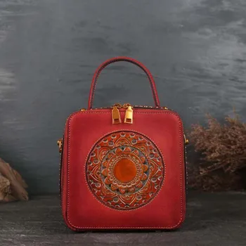 New Luxury Women Genuine Leather Handbag High Quality Square Embossed Shoulder Bag Flap Crossbody Bags Ladies Small Bags
New Luxury Women Genuine Leather Handbag High Quality Square Embossed Shoulder Bag Flap Crossbody Bags Ladies Small Bags