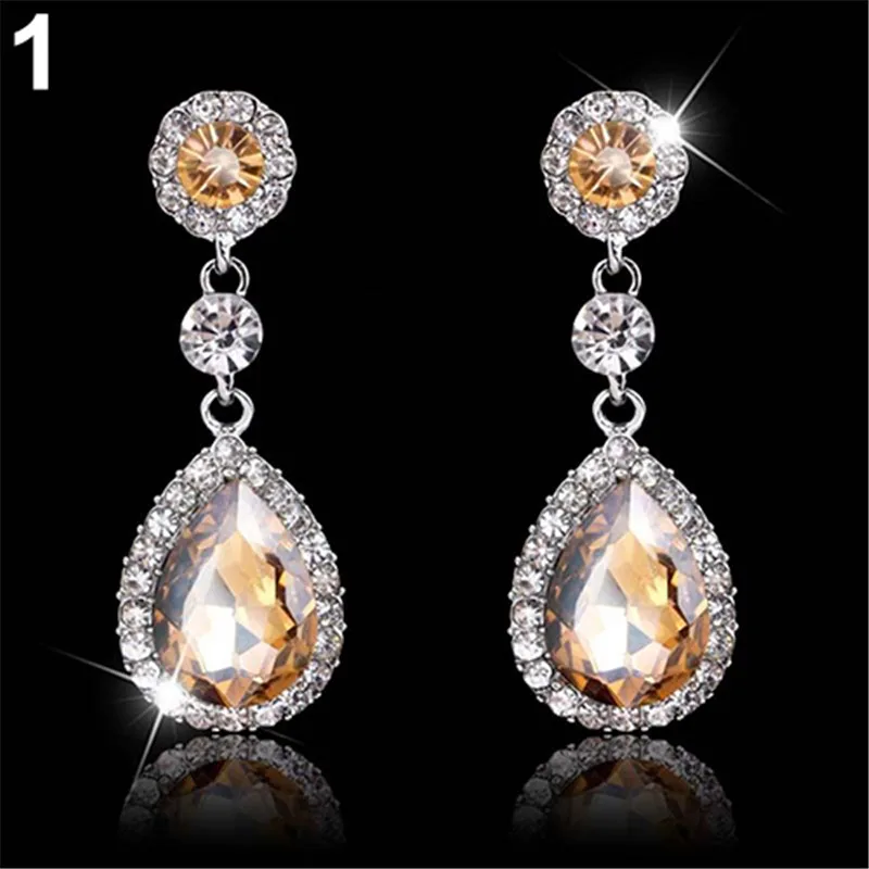 Earrings Women Fashion Alloy Teardrop Wedding Bridal Jewelry attractive Shiny earrings Piercing lover friend good gift
Earrings Women Fashion Alloy Teardrop Wedding Bridal Jewelry attractive Shiny earrings Piercing lover friend good gift